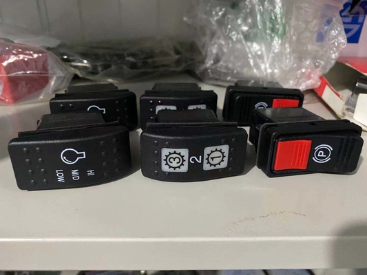 4700792812 道路ローラー用スペアパーツのギアボタンスイッチ Cc524 624hf