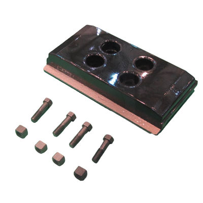 2046286/2360892 統合トラックシューズ オリジナル 標準 爪のない車底システム 高品質の道路建設