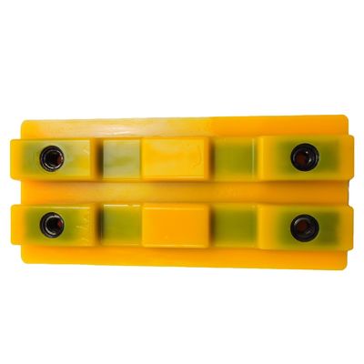 OEM 2411111 道路フレーシングマシンのためのトラックパッド W2000 / W1900 / W1200, 260*120mm サイズ