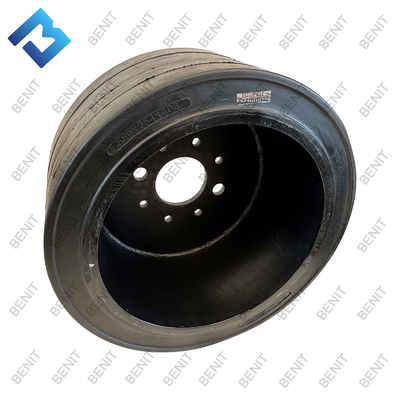 2136673 固形タイヤ 道路建設のためのW50 高品質の前輪フレスリングシステム