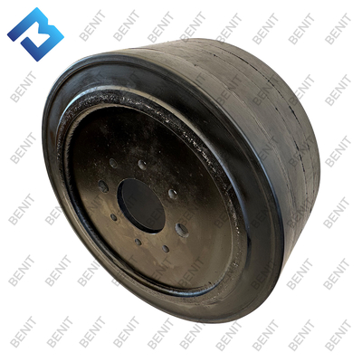 2136673 固形タイヤ 道路建設のためのW50 高品質の前輪フレスリングシステム