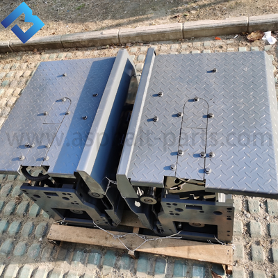 アスファルトパバーのスペアパーツ交換 スーパー6M スクリードシステム メインスクリードプレート組成