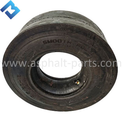 ボーマクのロード ローラーの予備品BW131ACはカスタマイズされるゴム製車輪を滑らかにする