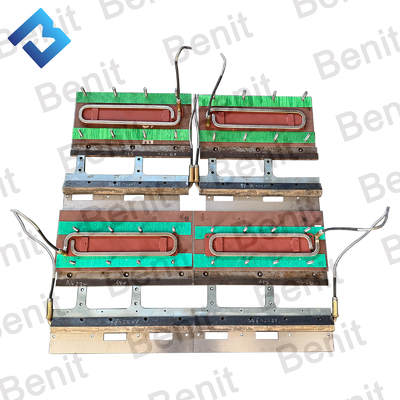 AB220-3TV スクリッププレートキット 2436327 アスファルトパバーのスペアパーツのための基本的なスクリップ鉄プレート