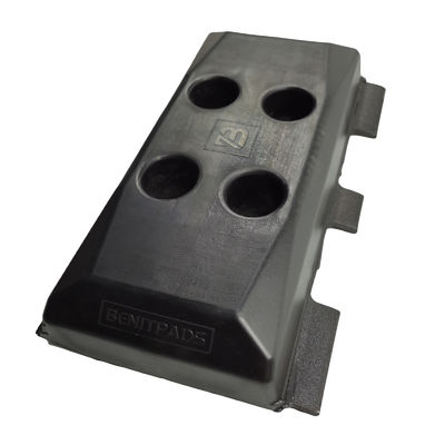 14272215 ゴムトラックシューズキット 300x170mm ABGアスファルトパバー用のトラックパッドキット